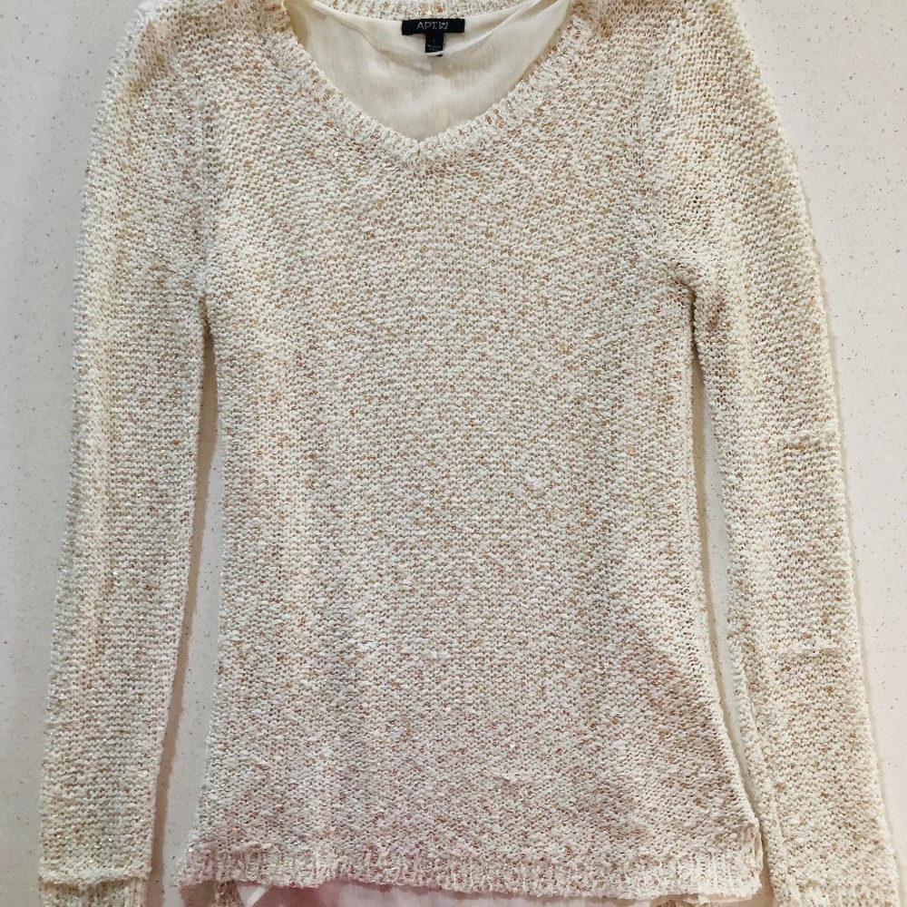 Apt 9 Sparkly cream and gold sweater with full underlining slip - Picture 1 of 3